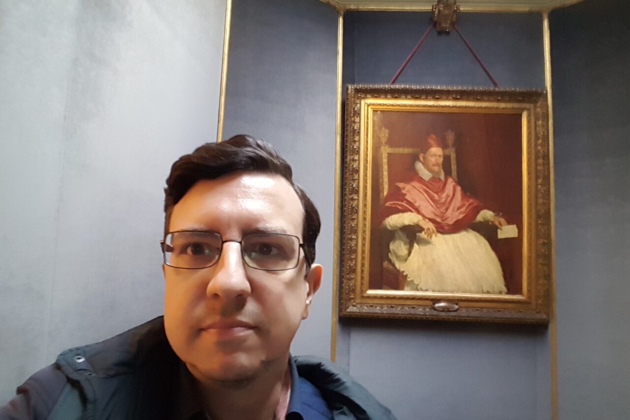 Alla Galleria Doria Pamphili, davanti un celebre capolavoro del Velasquez