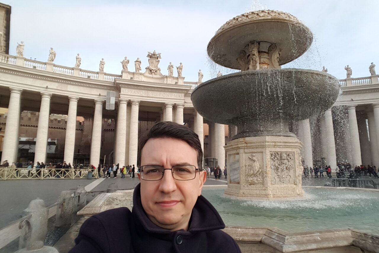 Davanti la Basilica di San Pietro, Roma