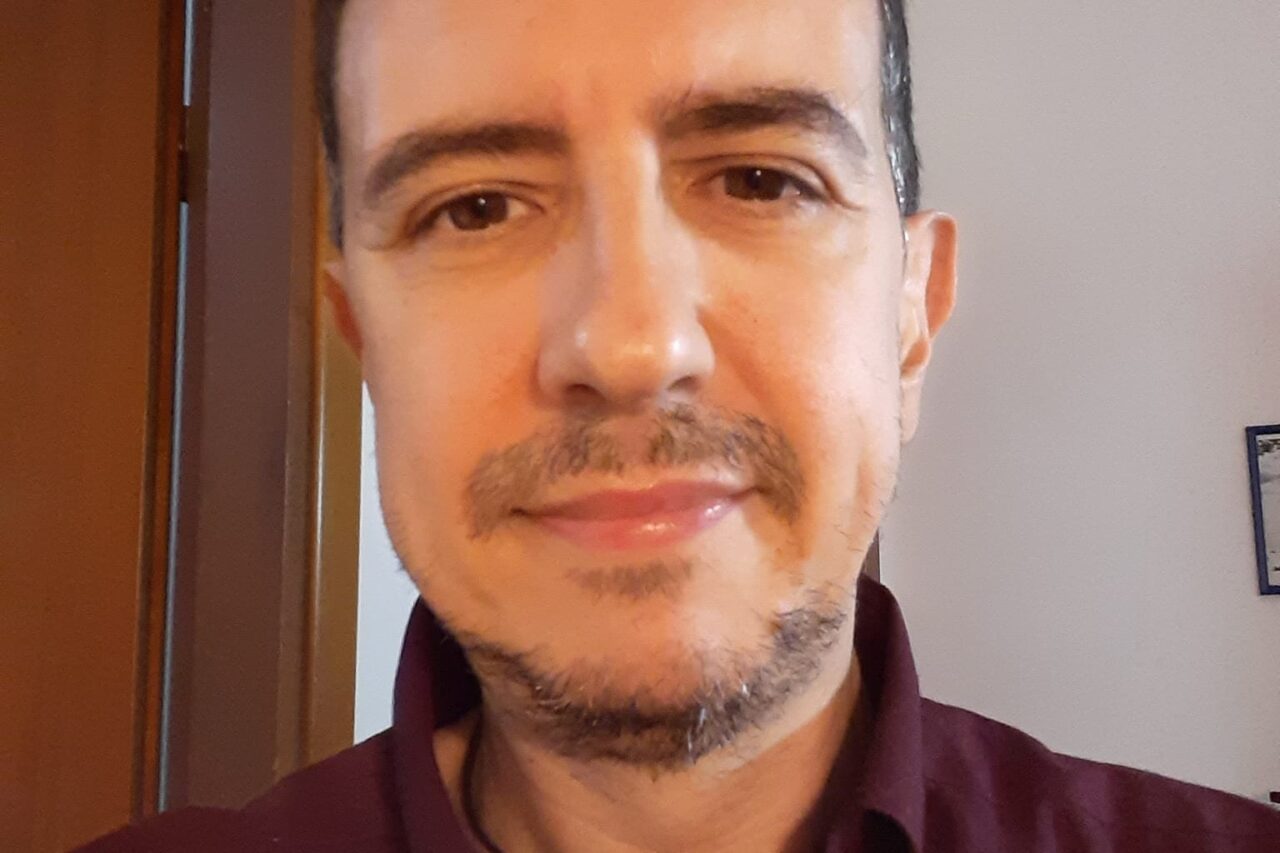 roberto con croce 2023