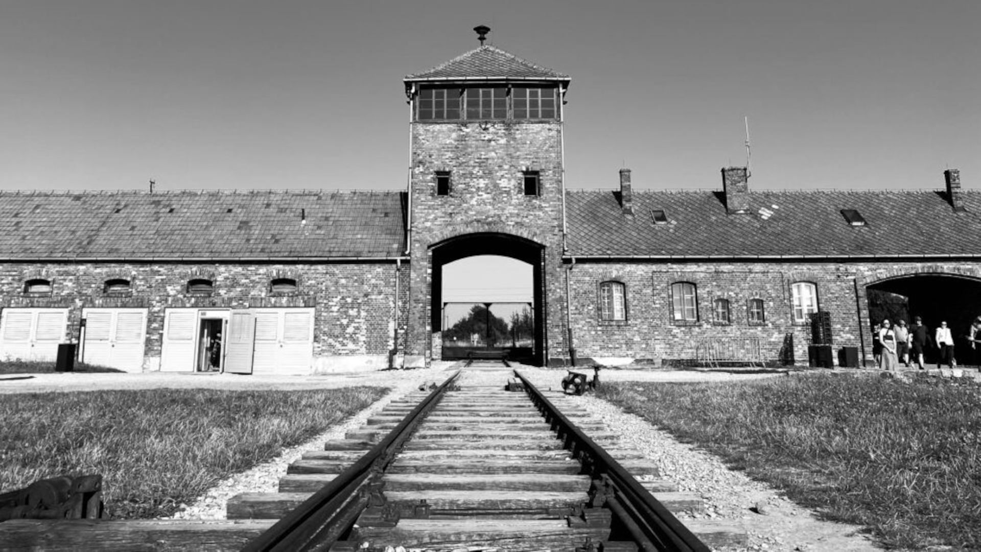 poesia auschwitz